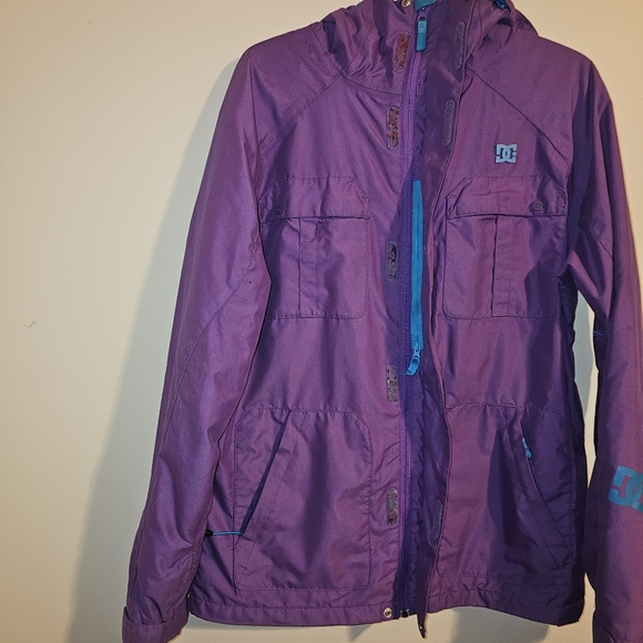 Dc Snowboarding Jacket - Picture 5 of 6